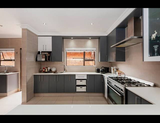 3 BEDROOM CLUSTER FOR SALE IN NEW REDRUTH